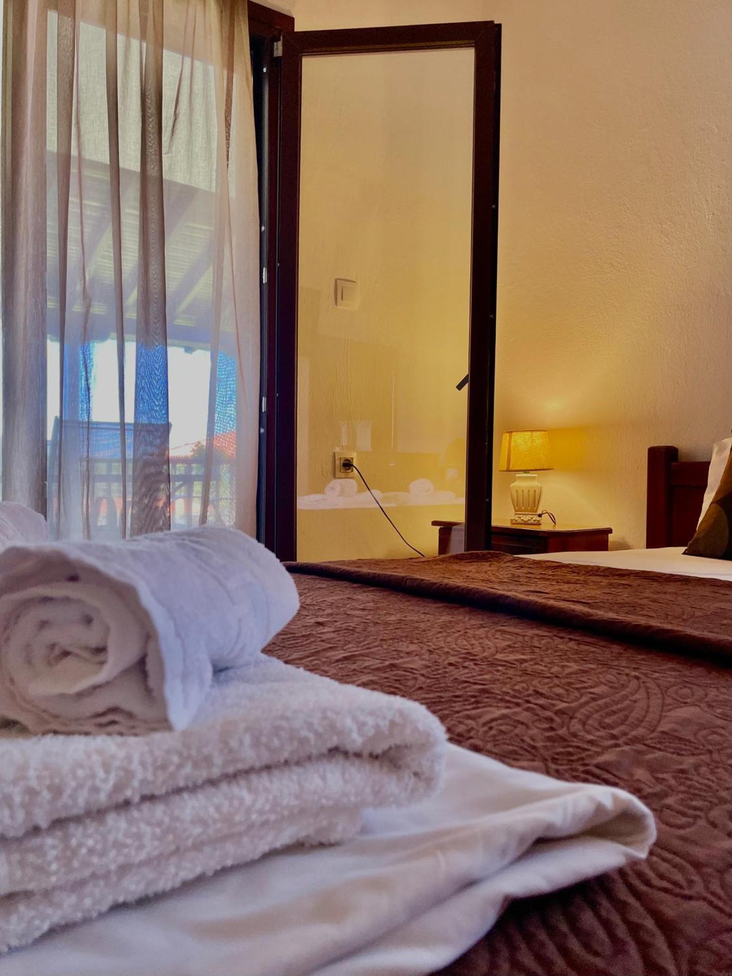 Anna Dani Apartments Vourvourou Eksteriør billede