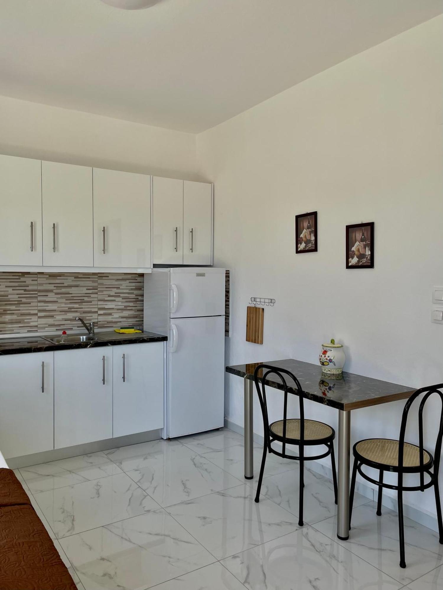 Anna Dani Apartments Vourvourou Eksteriør billede